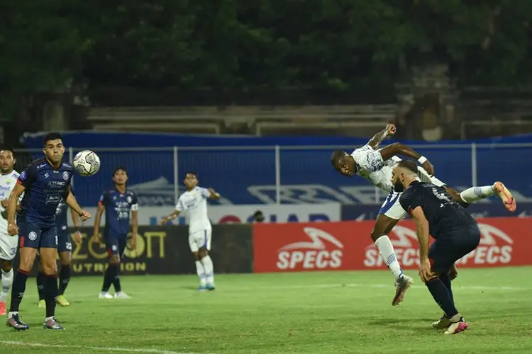 Persib Menangi Duel Krusial Lawan Arema, Robert Alberts Bicara Kans Juara Liga 1