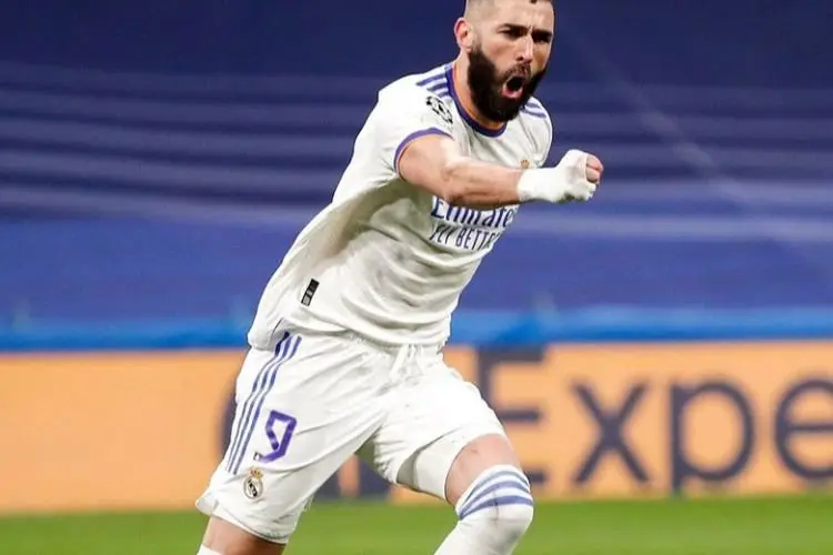 Comeback, Hatrick Benzema Bawa Madrid Singkirkan PSG