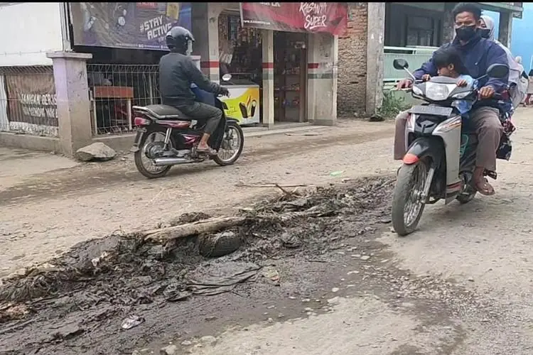 Anggarkan Rp 3 Miliar, Pemda KBB Bakal Perbaiki Jalan Cihampelas yang Sempat Viral