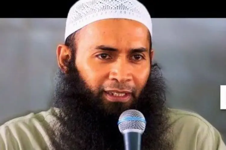 15 Ramadhan Muncul Dukhon Itu Hoax! Simak Penjelasan Ustadz Syafiq Riza Basalamah Berikut Ini