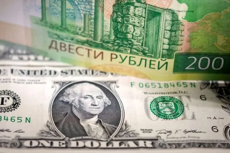 Rubel Rusia Merosot Lagi 8,0 Persen Minggu Ini di Moskow