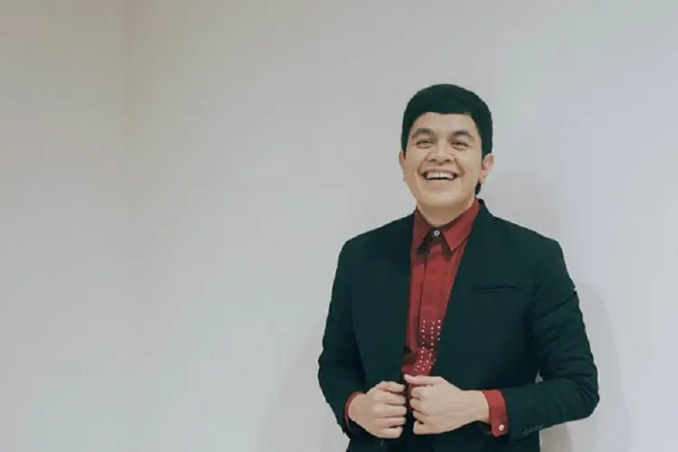 Lirik Lagu Interaksi â Tulus