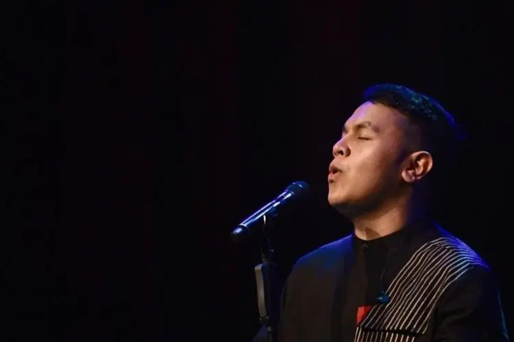 Lirik Lagu Ingkar â Tulus
