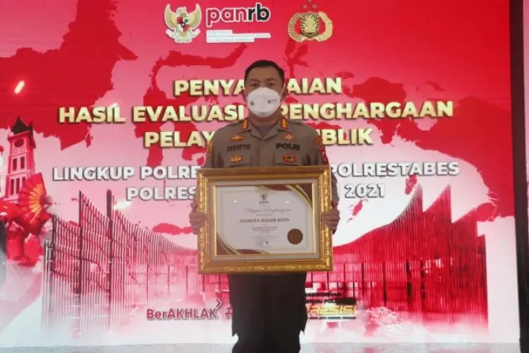 Berikan Layanan Prima, Polresta Bogor Sabet Penghargaan dari KemenPAN-RB dan Ombudsman