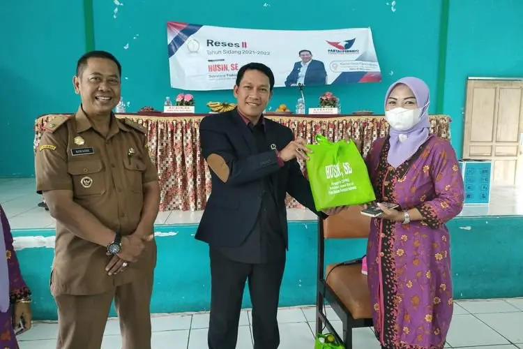 Gelar Reses, Inilah Harapan Masyarakat Kepada Husin