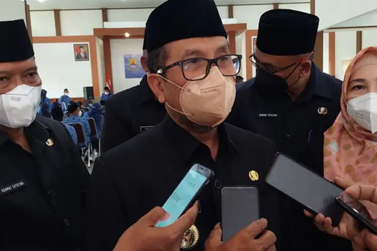 Bupati Cirebon Imron Lantik 56 P3K Non Guru