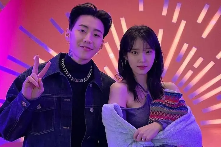 Lirik Lagu GANADARA â Jay Park Feat IU