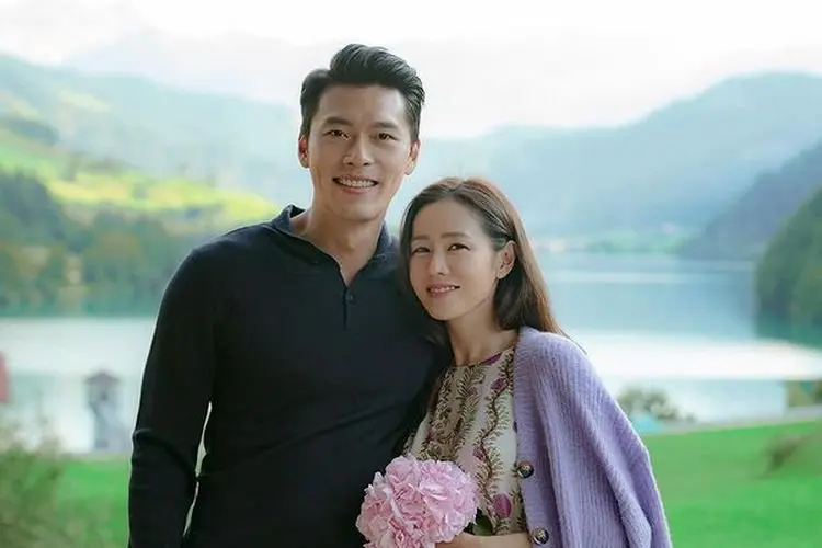 Jelang Akhir Bulan, Hyun Bin dan Son Ye Jin Tetap Bungkam Mengenai Tanggal Pernikahan Mereka
