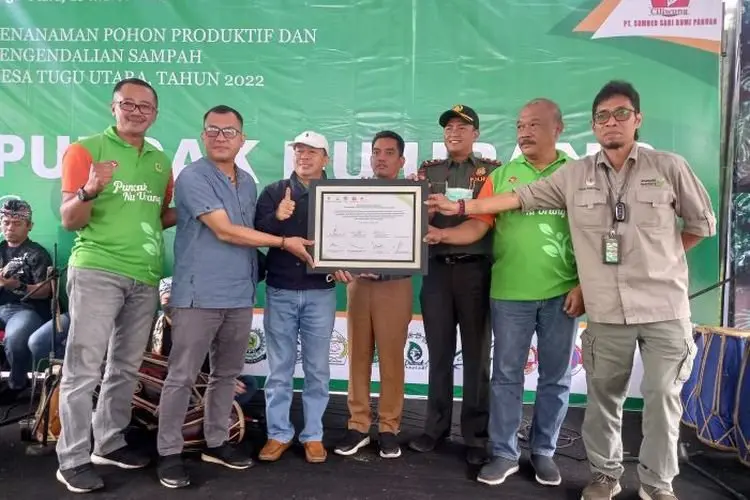 Puncak Nu Urang, 20 Ribu Bibit Pahon Ditanam di Lahan  Kritis