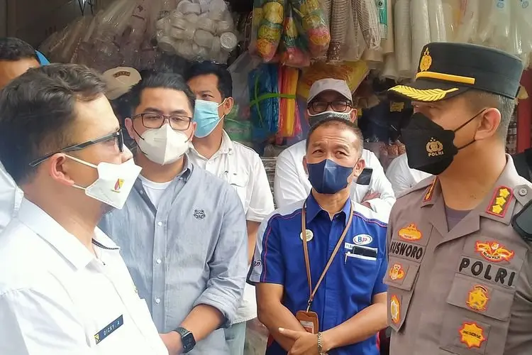 Kapolresta Bandung Pastikan Ketersediaan Minyak Goreng di Kabupaten Bandung  Aman