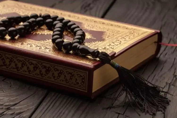 Keutamaan Membaca Surat Al Kahfi pada Hari Jumat, Diampuni Dosa dalam Dua Jumat 