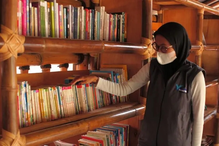  Bukan Hanya Tempat Membaca, TBM Bale Baca Cijayanti Tingkatkan Soft Skill Pembacanya
