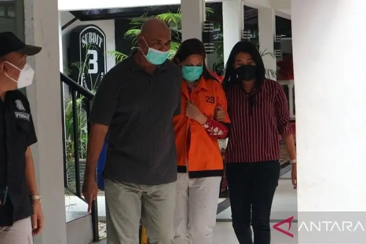 DJ Chantal Dewi Resmi Tersangka, Ternyata Rutin Konsumsi Sabu Sejak 2009