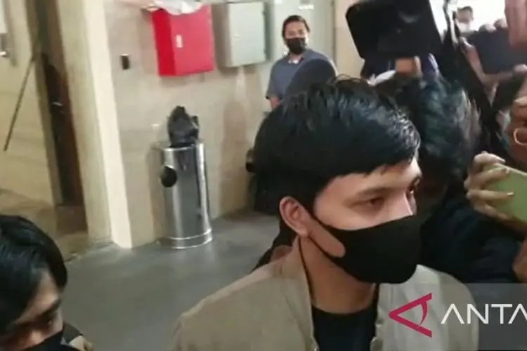 Serahkan 'Kado' dari Doni Salmanan ke Bareskrim Polri, Atta Halilintar: Ini Tas Ulang Tahun
