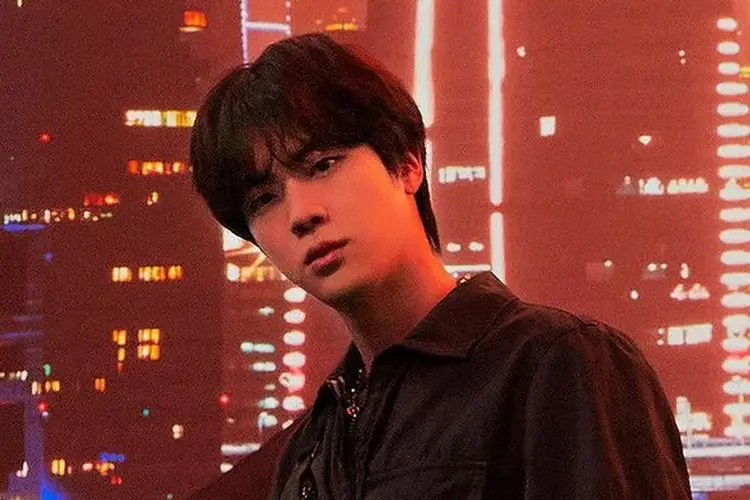 Jin BTS Sedang Jalani Masa Pemulihan Pasca Operasi Jari Setelah Cedera Selama Aktivitasnya