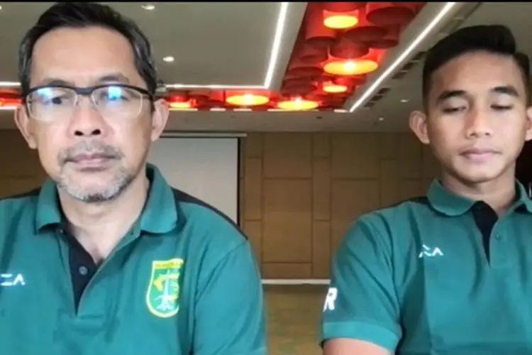 Tak Jadi Runner Up, Aji Santoso Puas Timnya Imbang Hadapi Persib