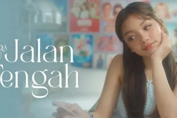 Lirik Lagu Jalan Tengah â Naura Ayu