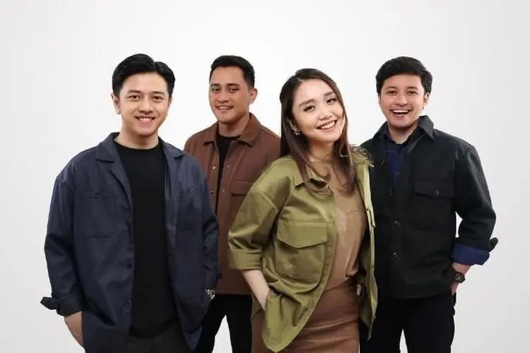 Lirik lagu Pelangi â HiVi