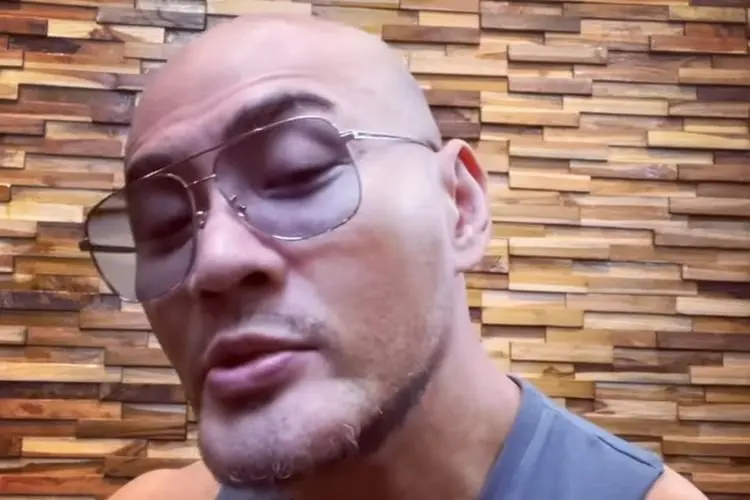 Deddy Corbuzier Sindir Aksi Pawang Hujan di Ajang MotoGP 2022 Mandalika