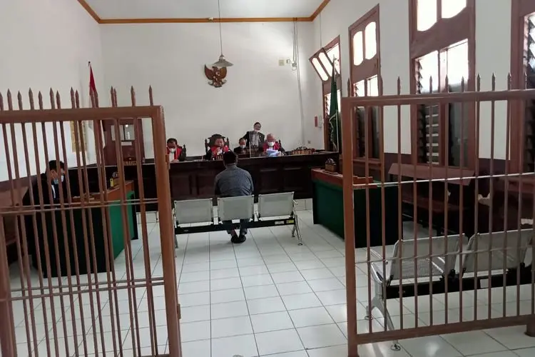 Palsukan Merk Cardinal, Pria Asal Tasikmalaya Ini Divonis 2 Tahun  dan Denda Rp10 Juta