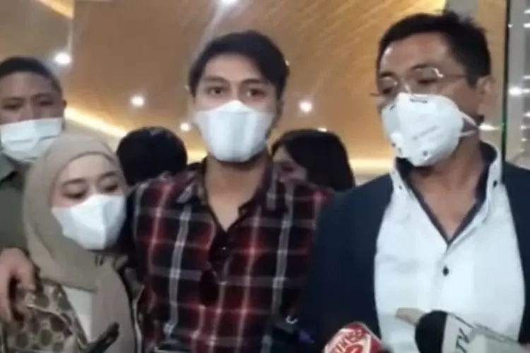 Diperiksa Penyidik, Rizky Billar Kembalikan Uang Rp10 Juta Hadiah Pernikahan Dari Doni Salmanan