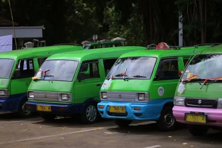 50 Persen Izin Trayek Angkot di KBB Bodong, Pengusaha Angkot Hanya Bisa Pasrah