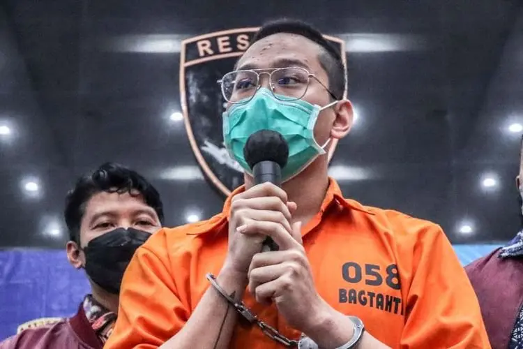 Indra Kenz Minta Maaf,  Bilang Orang Tua Saya Tak Pernah Mengajarkan Menipu 