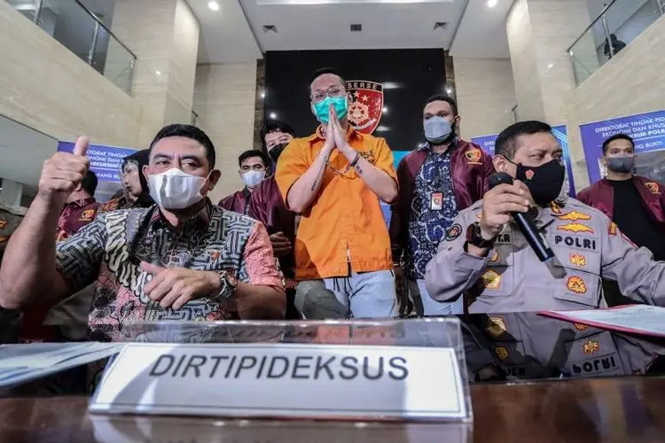Polri Kejar Aset Indra Kenz Rp58 Miliar Hingga ke Luar Negeri