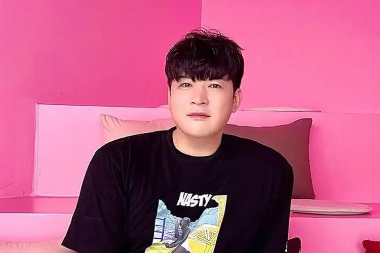 Untuk Kedua Kalinya Shindong Super Junior Dikonfirmasi Positif Covid-19