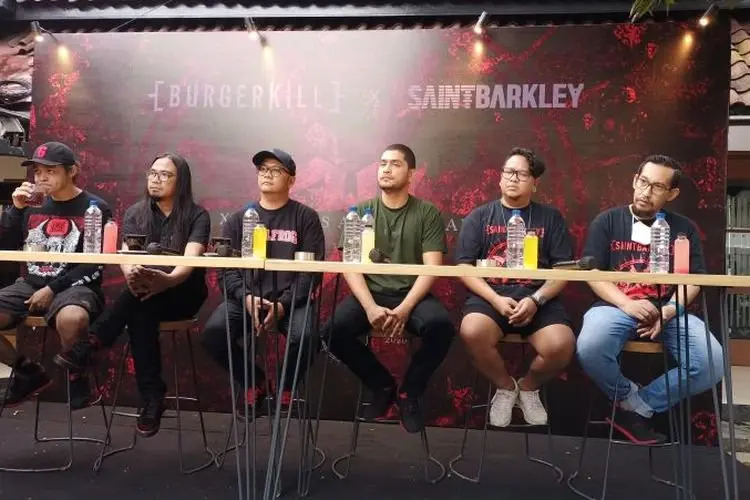 Burgerkill Perkenalkan 3 Sepatu Hasil Kolaborasi Dengan Saint Barkley