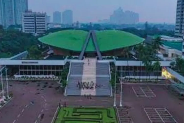 Heboh DPR Anggarkan Rp48,7 M untuk Gorden Baru, Netizen: Itu Terbuat dari Bahan Emas atau Berlian?
