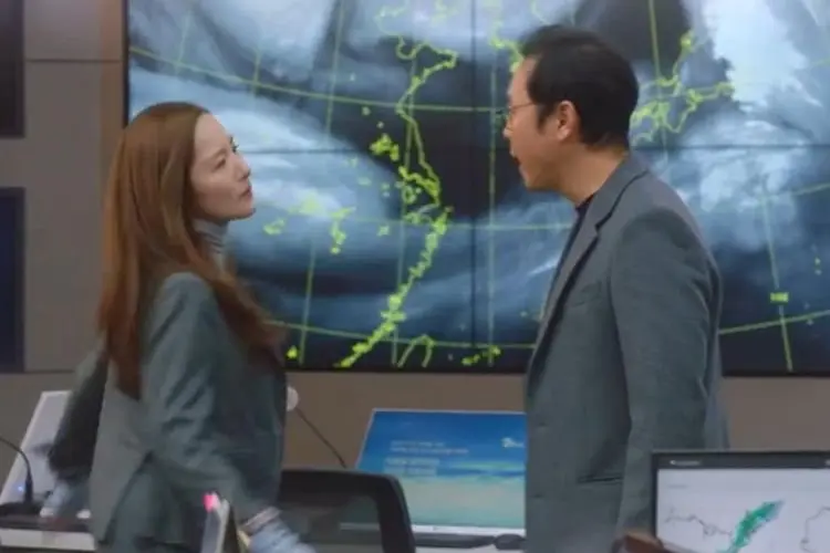Spoiler Forecasting Love and Weather Episode 15: Sosok Ini Tak Terima dengan Keputusan Jin Ha Kyung