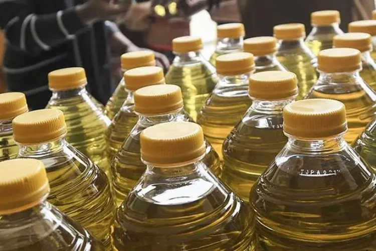 Jelang Puasa, Kapolri Instruksikan Kapolda Cek Ketersediaan Minyak Goreng di Pasar Setiap Hari