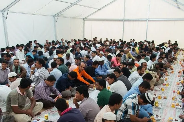 Kebijakan Satgas Covid-19 Saat Ramadhan Jadi Sorotan: Boleh Bukber Tapi Tak Boleh Ngobrol?