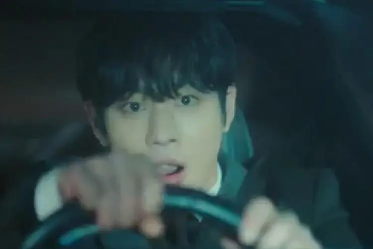 Spoiler A Business Proposal Episode 11: Alami Kecelakaan, Kang Tae Moo Minta Shin Ha Ri untuk Merawatnya?