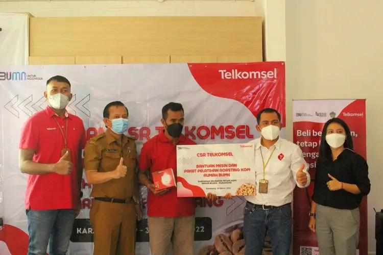 Telkomsel Menyerahkan Mesin Roasting Kopi & Gelar Pelatihan Roasting Kopi di Rumah BUMN Karawang