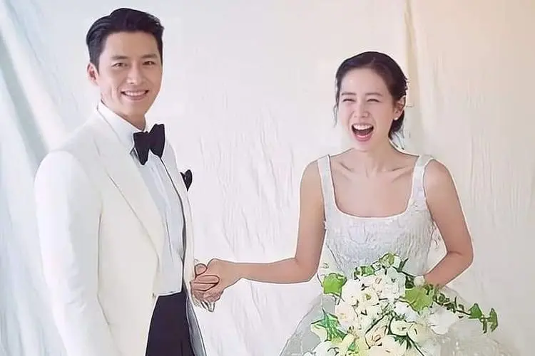 Agensi Hyun Bin Klarifikasi Terkait Undangan Pernikahan Palsu yang Beredar di Media Sosial