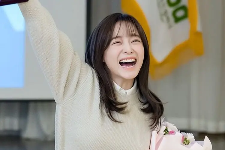 Shin Ha Ri 'A Business Proposal' Sumbang Rp118 Juta untuk Bantu Ukraina