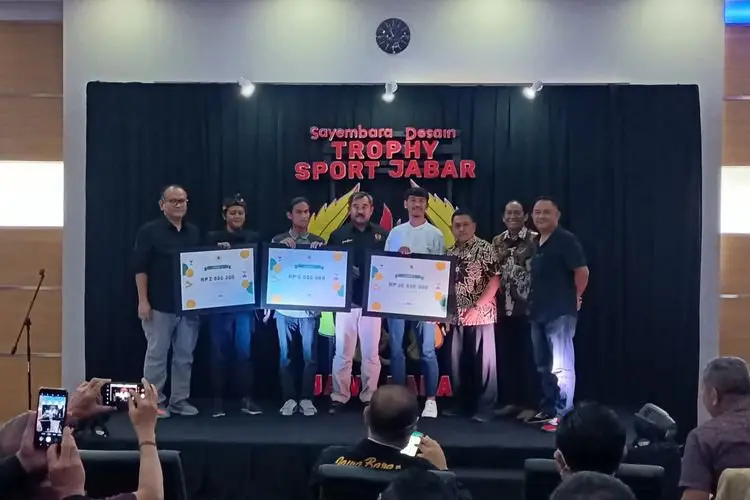 KONI Jabar Umumkan Pemenang Sayembara Desain Trophy Sport Jabar