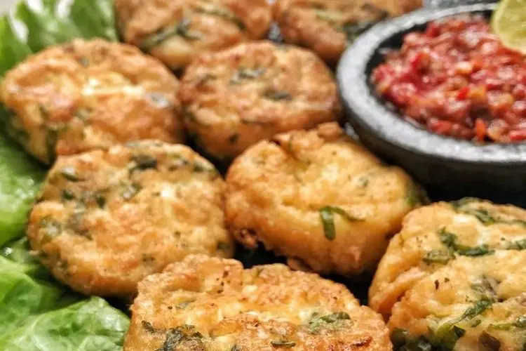 Resep Buka Puasa Perkedel Kornet Sapi, Mudah Dibuat Lho Bund
