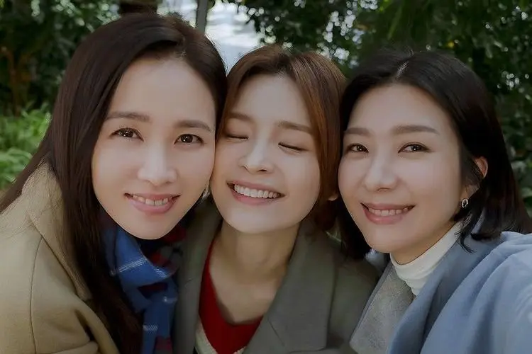 Jeon Mi Do Sahabat di 'Thirty Nine' Hadir di Acara Pernikahan Hyun Bin dan Son Ye Jin