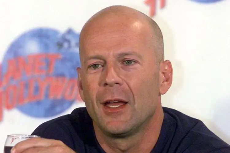 Aktor Bruce Willis Alami Gangguan Afasia, Ternyata Begini Ciri-ciri Penyakitnya