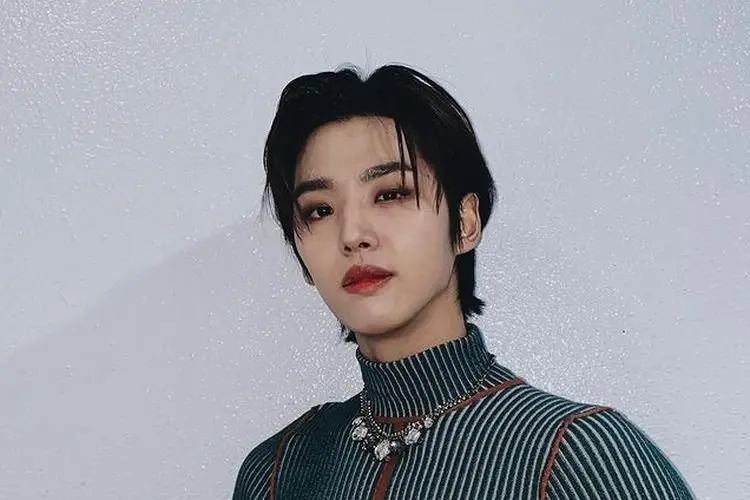 Hongseok PENTAGON Umumkan Tanggal Wajib Militer pada Bulan Mei
