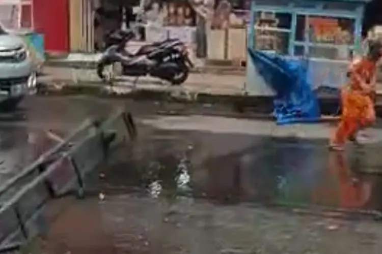 Hujan Disertai Angin Kencang Kembali Terjang Garut Kota