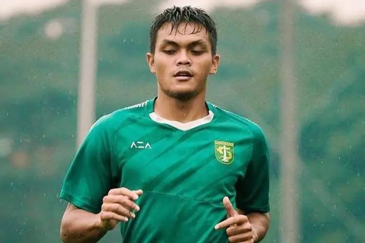 Tak Hanya Ricky Kambuaya Persib Juga Kedatangan Rachmat Irianto, Resmi Gabung?