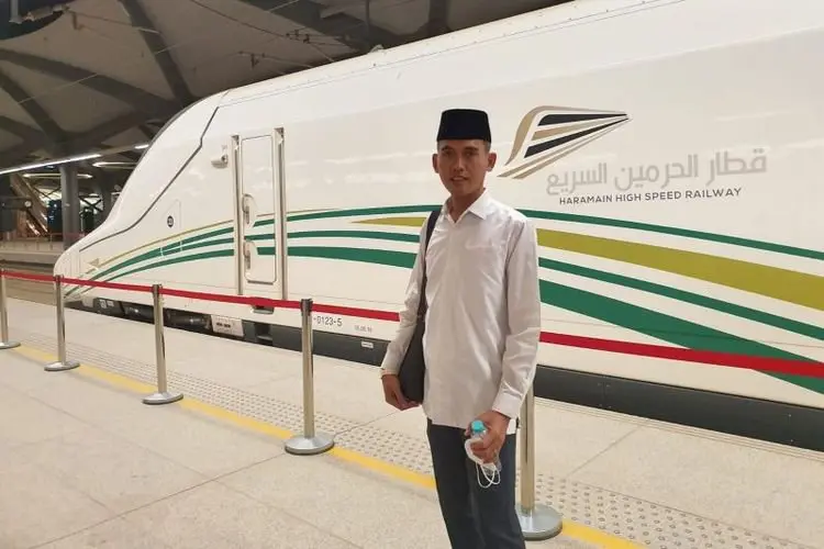 Ramadhan di Madinah, Pertokoan Tutup Saat Sholat Wajib dan Buka Hingga Subuh 
