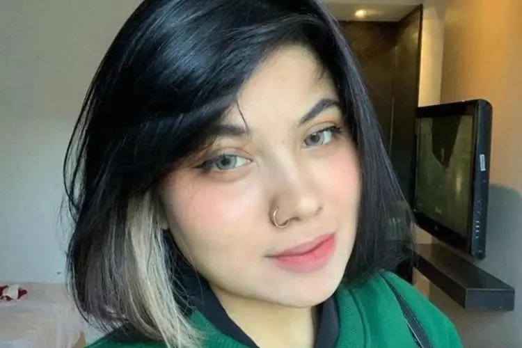Jalani Pemeriksaan Tambahan, Dea OnlyFans Dicecar 12 Pertanyaan