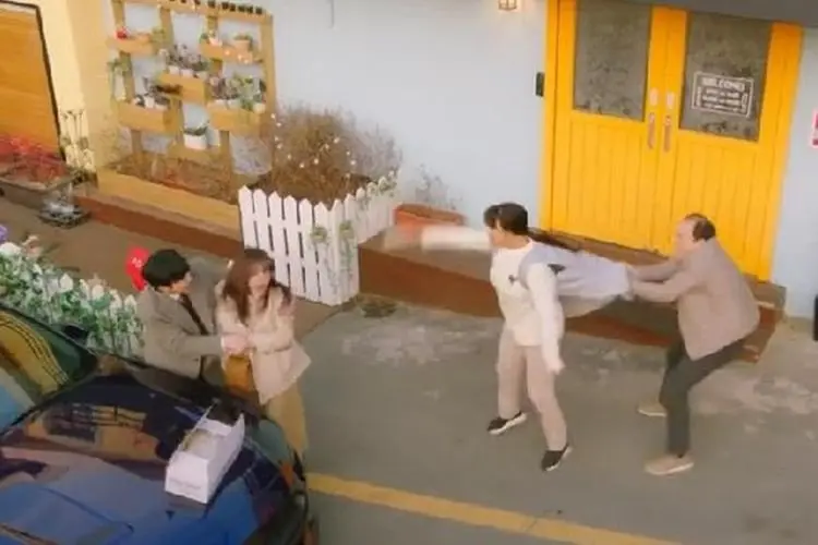 Spoiler A Business Proposal Episode 12: Kang Tae Mo Berusaha Dapatkan Restu Orang Tua Shin Ha Ri