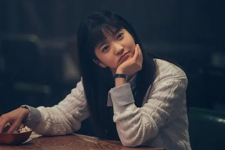 Tak Seperti Na Hee Do di 'Twenty Five Twenty One', Kim Tae Ri Tak Ingin Mengingat Cinta Pertamanya?