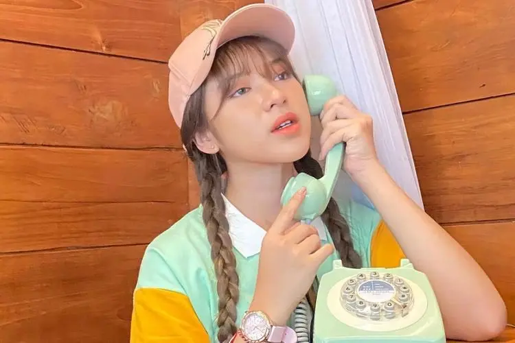 Lirik Laguâ Menjadi Dia â Tiara Andini